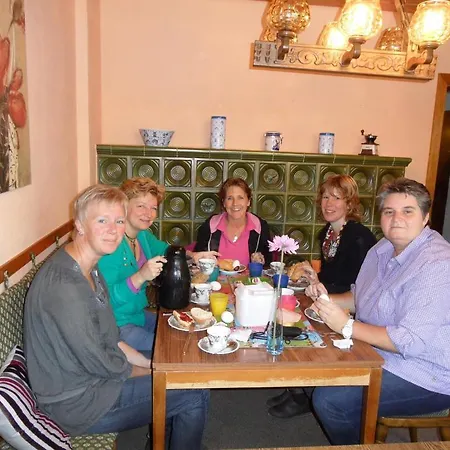 Familie Kameleon אולסברג