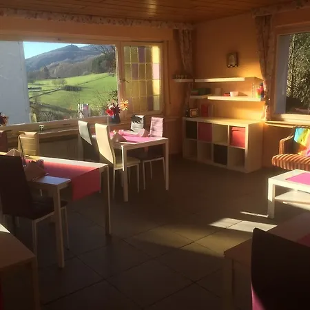 Hotel Familie Kameleon 3*